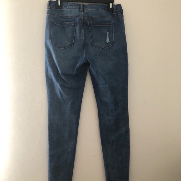 Versona Jeans - Picture 2 of 3